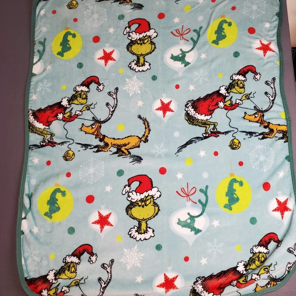 The Grinch Plush Throw Blue Blanket Christmas Holiday Max‎ Dog Stars 38x48